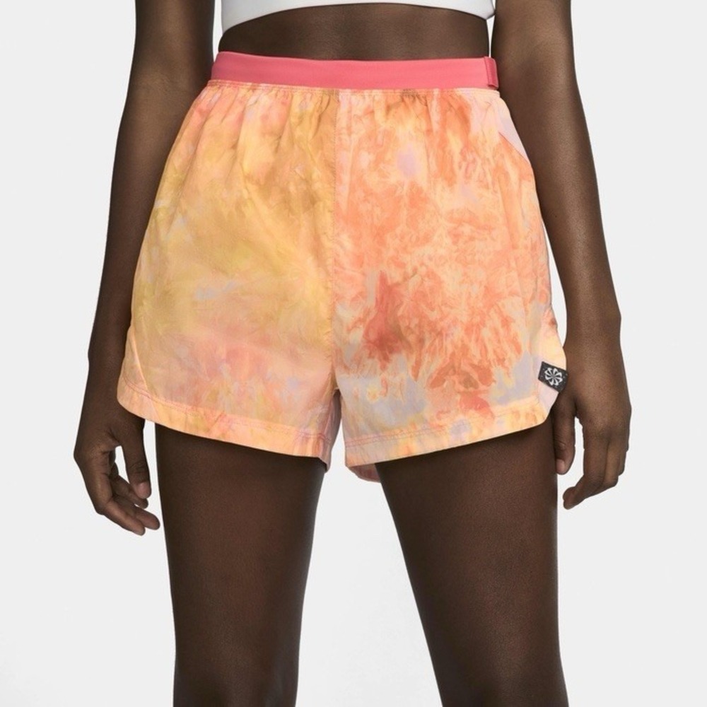 Nike Dri-FIT Repel‎ Women's Mid-Rise Brief-Lined Trail Running Shorts Small NWT